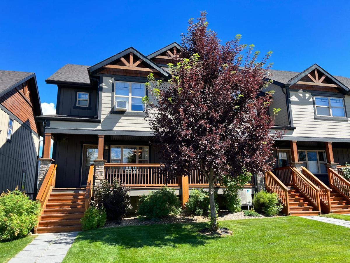 Perfect Base Invermere 3Bd Townhouse Mt Views With Garage المظهر الخارجي الصورة