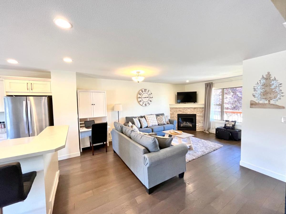 Perfect Base Invermere 3Bd Townhouse Mt Views With Garage المظهر الخارجي الصورة